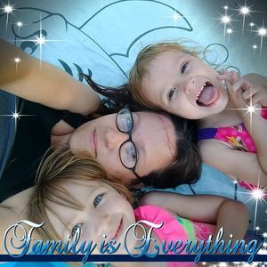 Meet your Posher, Holly